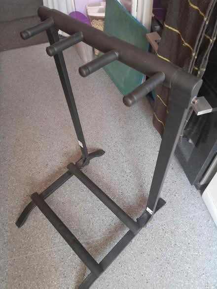 Photo of free Guitar stand (Sidcup DA14) #2