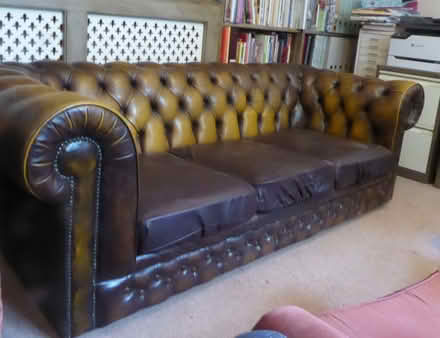 Photo of free 3 seater leather Chesterfield sofa (Barton Bendish PE33) #3