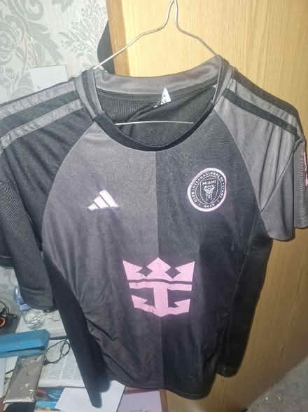 Photo of free Football shirt (Grove Park SE9) #1