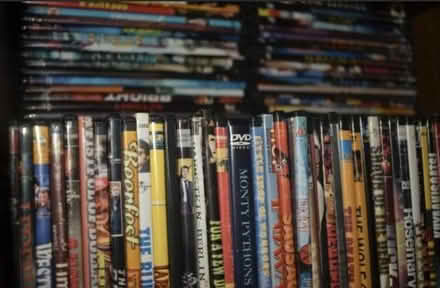 Photo of DVDs - Movies, Films, TV Shows, Box Sets (Viables RG22) #1