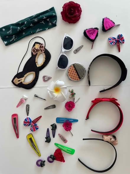Photo of free Bundle girls hair accessories (Wandsworth SW18) #1