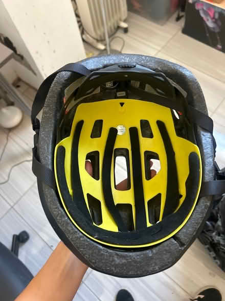 Photo of free 59-62cm cycling helmet (NW5) #2