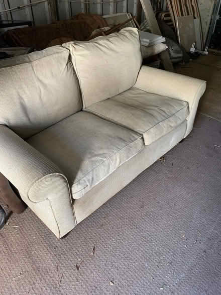 Photo of free Cream/beige sofa (Leeds LS7) #1