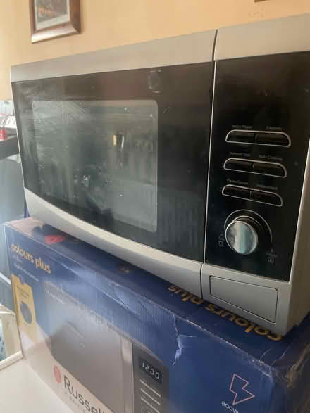 Photo of free cooker and microwave (Teams NE11) #2