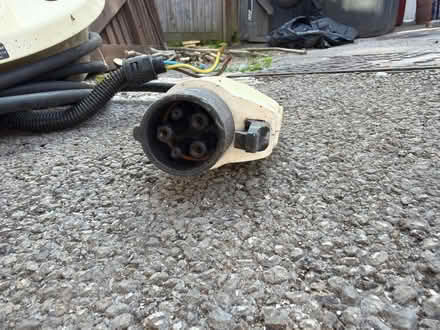 Photo of free Type 1 car charger (Chesterfield S42) #2