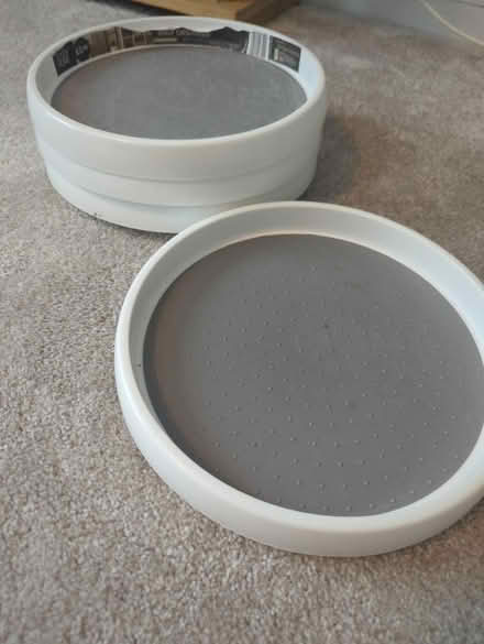 Photo of free 5x plastic Lazy Susan (Oldfield Park BA2) #1
