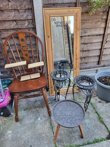 Photo of free Assorted house and garden items (Leicester LE2) #1