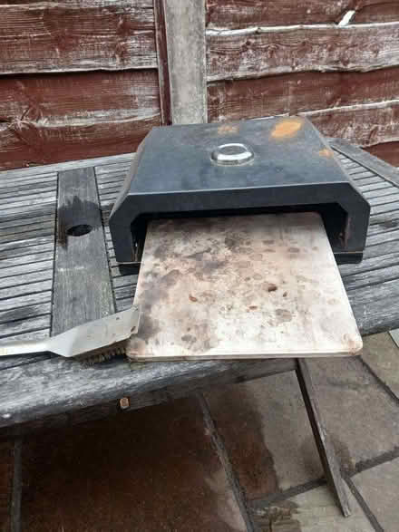 Photo of free Outdoor Tabletop Pizza Oven with Pizza Stone (Gatley SK8) #1