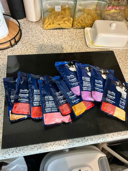 Photo of free Felix cat food sachets (Airdrie ML6) #1