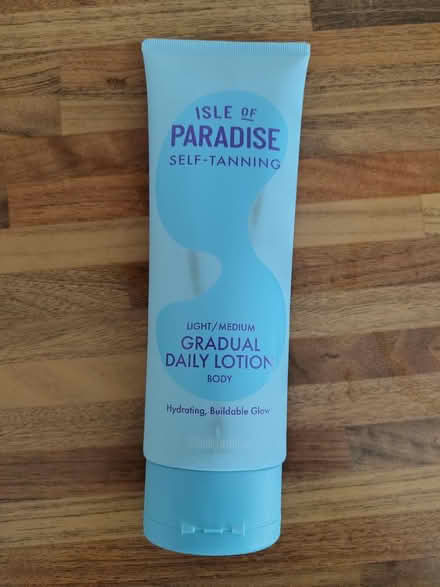 Photo of free Isle of Paradise gradual tan lotion (Chippenham SN15) #1