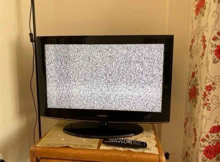 Photo of free 32” Samsung TV (Nether Liberton EH9) #1