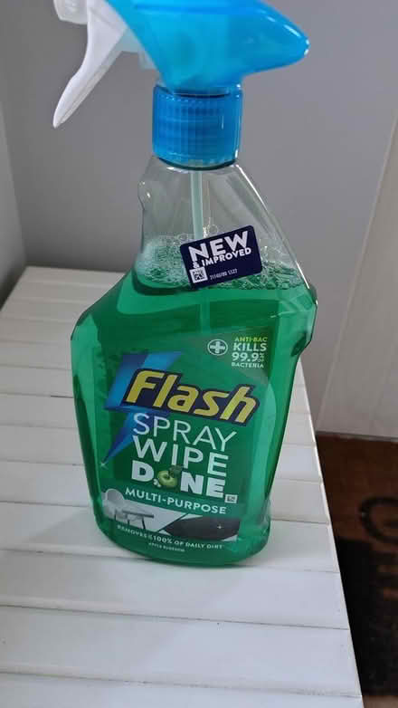 Photo of free Flash anti-bac spray (Heatherside GU15) #2