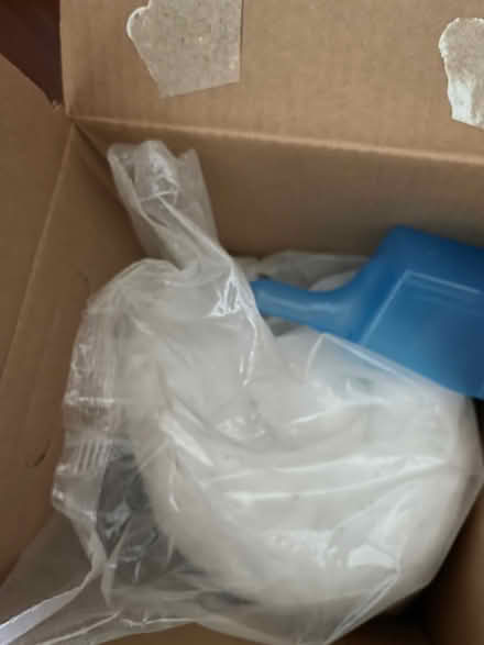 Photo of free Oxi Clean (Milton - Thompson and Derry) #3