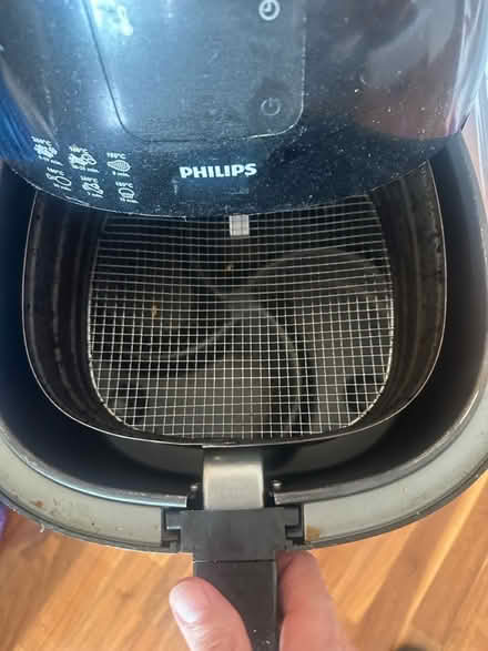 Photo of free Air frier (Canary Wharf, E14) #2