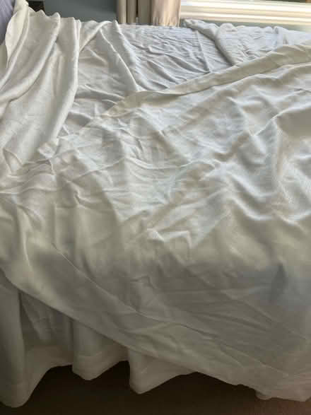 Photo of free Single curtain very large (Silverdale Road TN4) #3