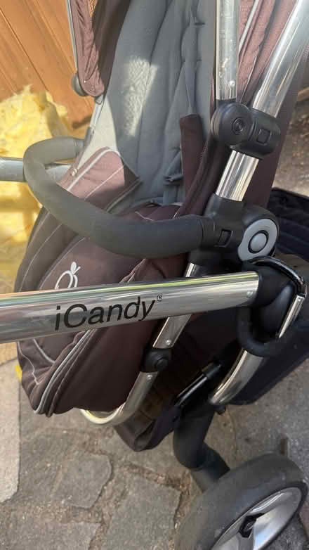Photo of free Icandy peach 3 buggy (BR2 9NE) #3