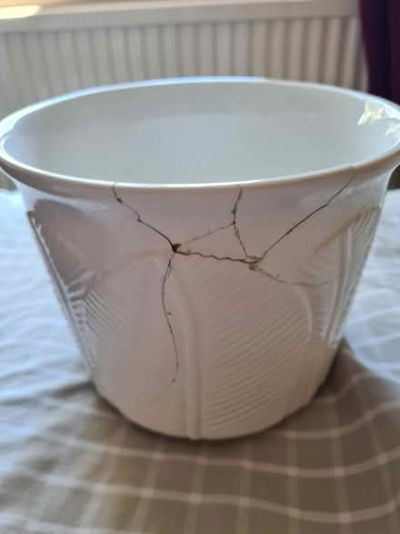 Photo of free Ceramic pots (Bishop's Stortford CM23) #4