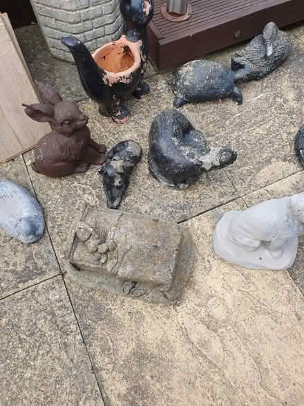 Photo of free Garden ornaments (Stewkley) #1