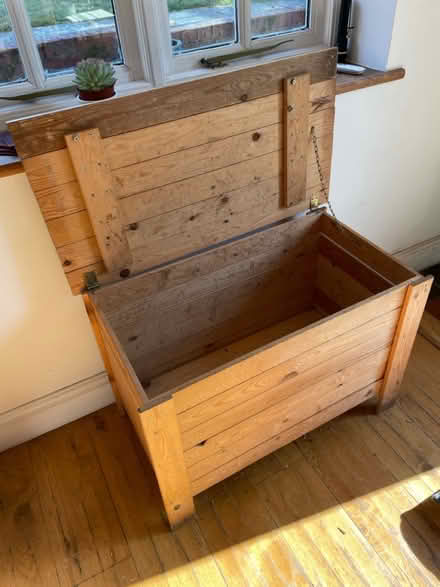 Photo of free Chest (Sm69nf) #3
