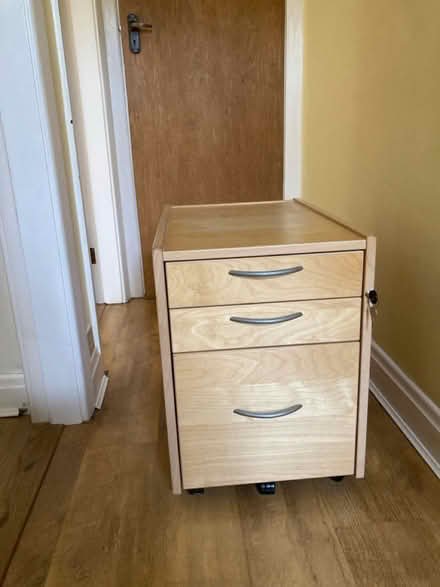 Photo of free Desk / filing drawers (HD7, Golcar) #1