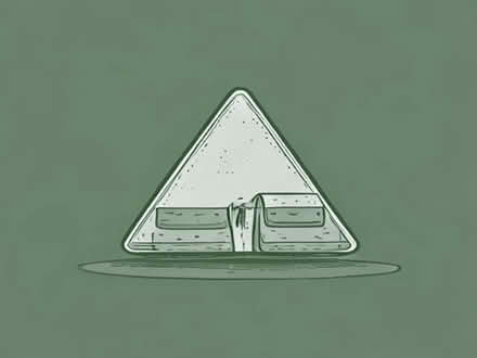 Photo of Warning triangle and hi-viz vest (Bolsover S44) #1