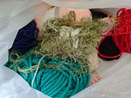 Photo of free Scrap Yarn (Stirchley B29) #1