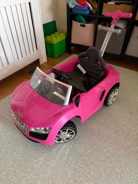 Photo of free Kids Push along car (Tooting SW17) #1
