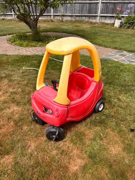 Photo of free Little tykes car (UpperHale GU9) #1