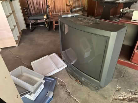 Photo of free House cleanout (Hallwood Dr Surry) #3