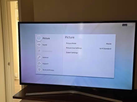 Photo of free 40" samsung tv with remote (RM26JS) #4