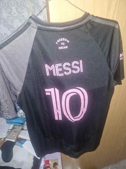 Photo of free Football shirt (Grove Park SE9) #2