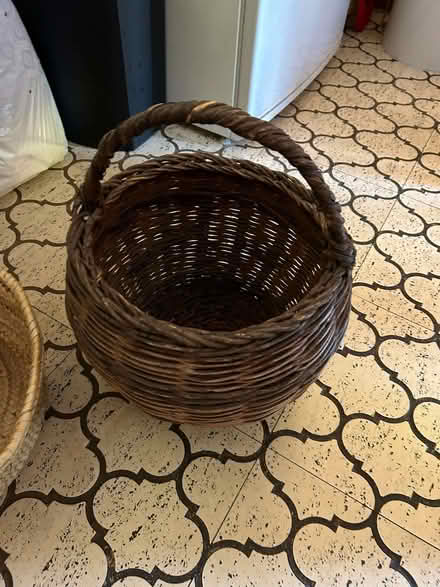 Photo of free Selection of baskets (Chipping Barnet EN5) #2