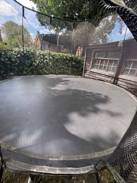 Photo of free 10ft Springfree trampoline (Hemel Hempstead HP2) #2