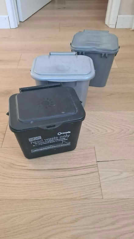 Photo of free 3 kitchen caddies (Weston Park BA1) #1