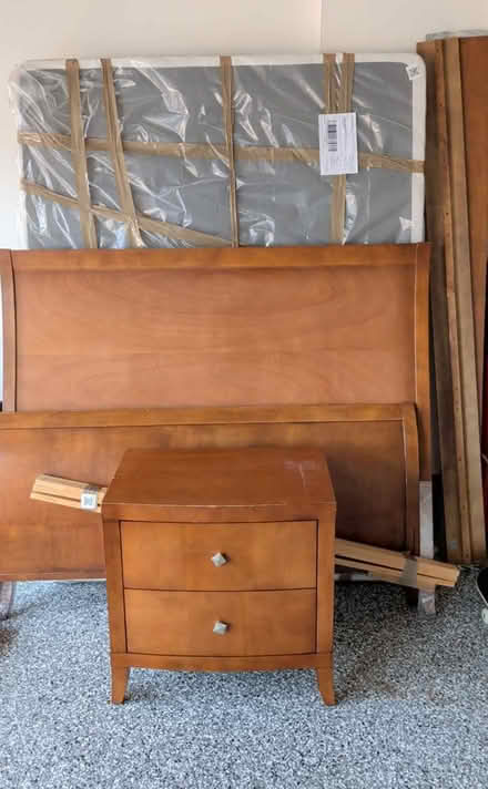 Photo of free Solid Maple Queen Bed (South West Oakville) #1