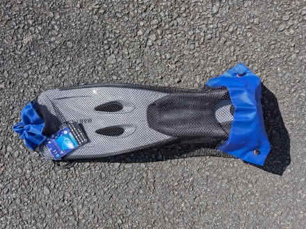 Photo of free Fins for adults size 40-41 (Nantmawr SY10) #3