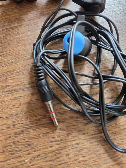 Photo of free Head phones (Coldean BN1) #2