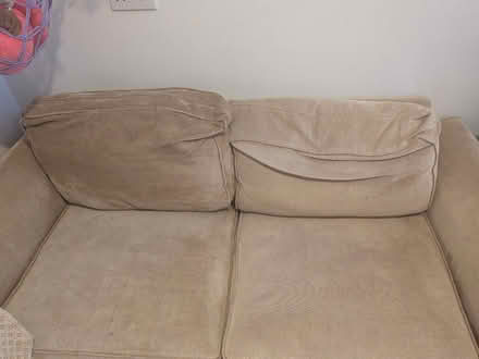 Photo of free 2-3 seater sofa (St. Clements OX4) #1