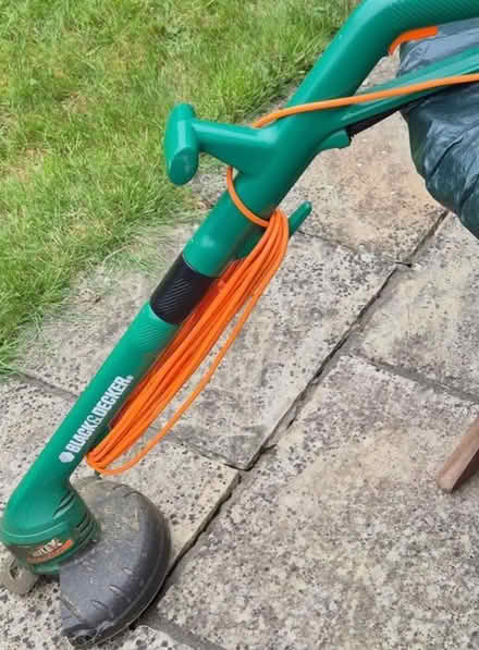 Photo of free Trimmer (Edmonton N18) #1