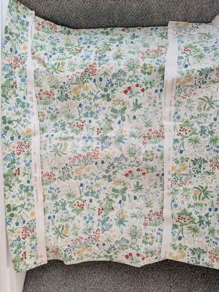 Photo of free Rectangular Summertime Tablecloth (Beulah Hill SE19) #1
