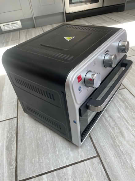 Photo of free Sensio Air Fryer Oven (Romford RM2 5SA) #2