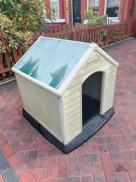 Photo of free Dog Kennel (Wallasey, CH44) #1