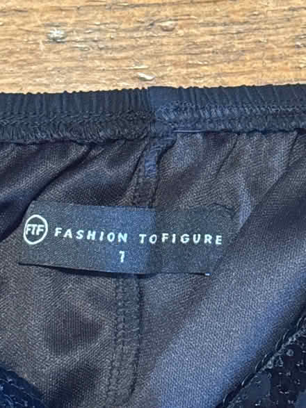 Photo of free Size 1X Black Sequined Shirt (Clason Point Bronx NY) #2