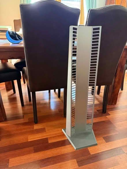 Photo of free DVD tower in metal (bognor regis PO22) #1