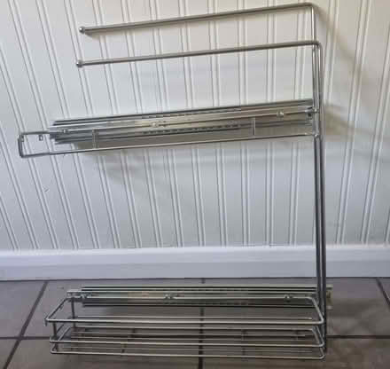 Photo of free Kitchen pull out (Whitehill GU35) #2