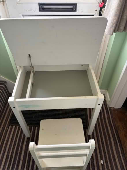 Photo of free Child’s desk & chair (Gosport PO13) #2