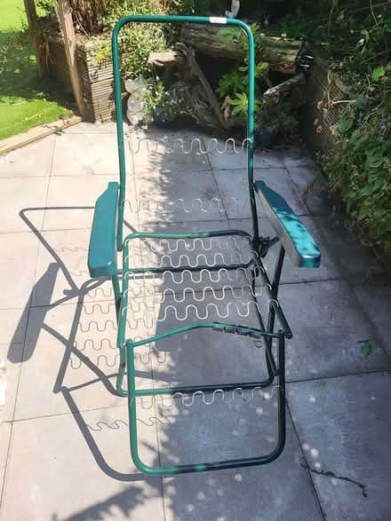 Photo of free 2 x garden reclining chairs (L36) #4