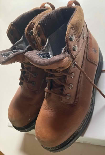 Photo of free Work boots 9-1/2 (Kensington) #1