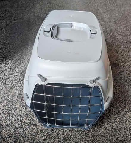 Photo of free Pet Carrier (Holmewood BD4) #1