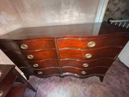 Photo of free Dresser and bed side table (Jersey City) #3